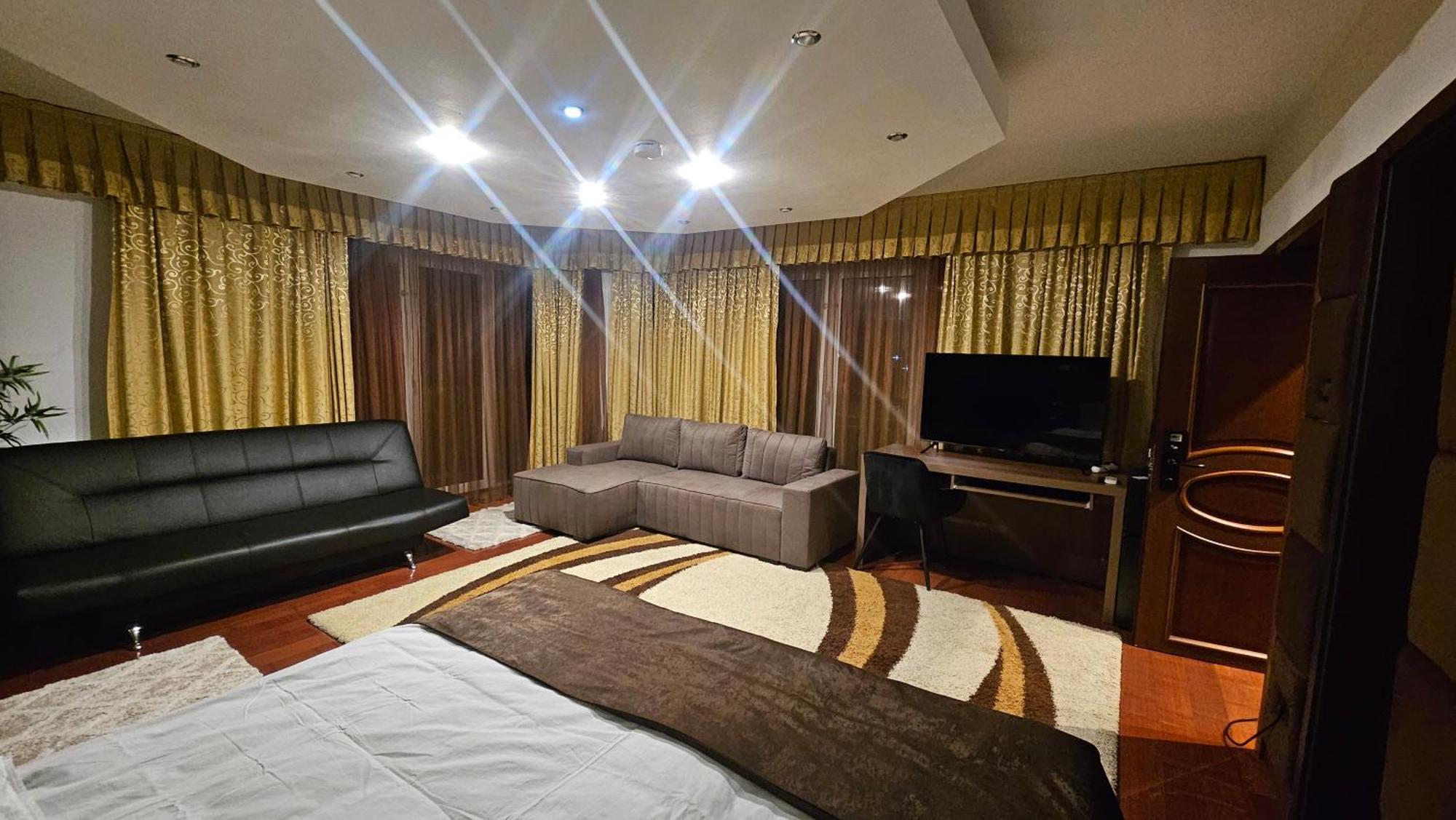 Simple Villa Rooms National Arena Self Check In Bucureşti Exterior foto
