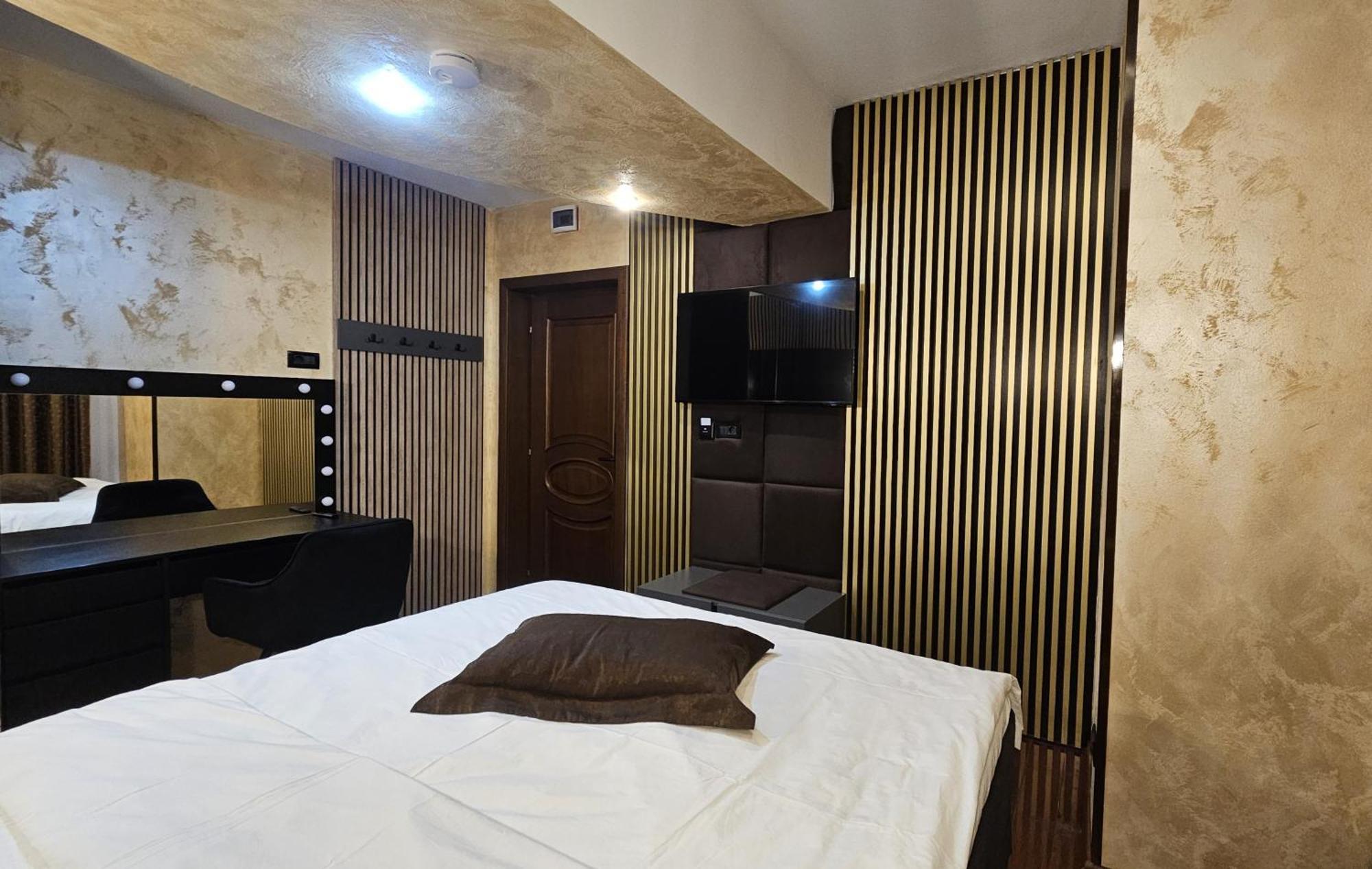 Simple Villa Rooms National Arena Self Check In Bucureşti Exterior foto